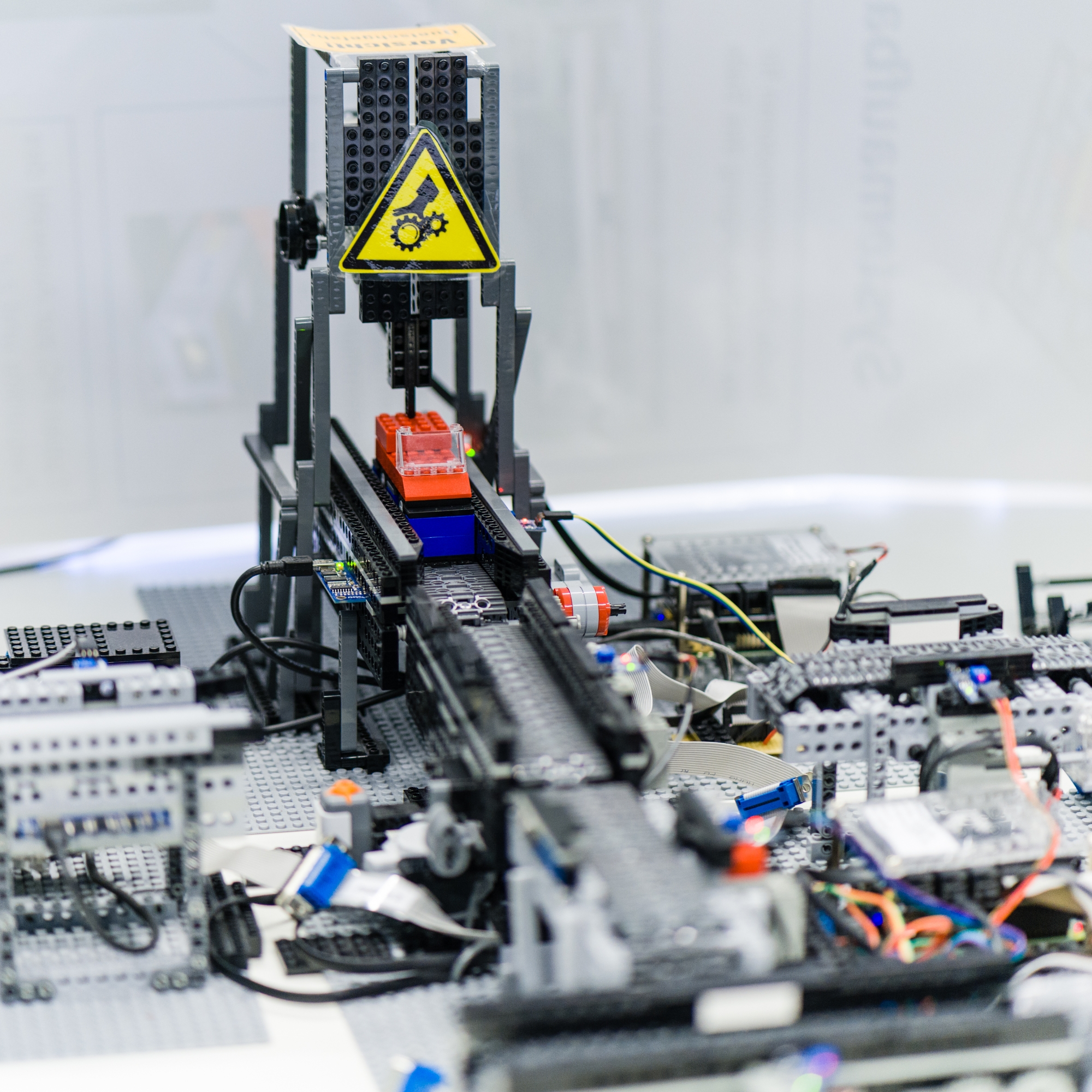 Modellierungskonzept einer Metamodell-Simulation für Automatisierungssysteme